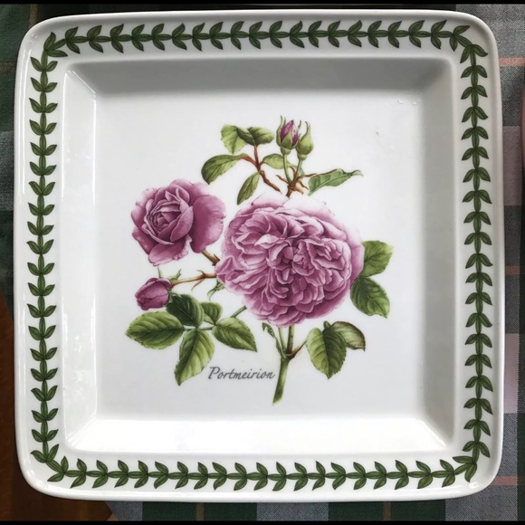 Portmeirion Botanic Roses PORTMEIRION Square Plate - Picture 1 of 3